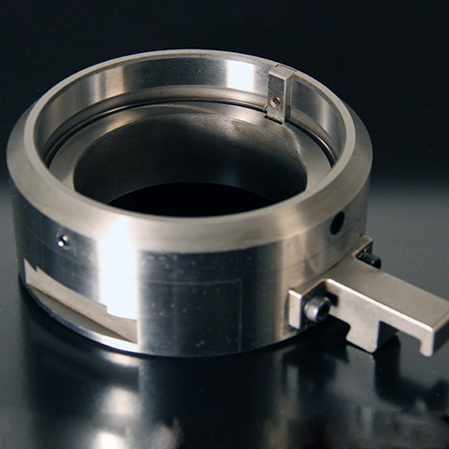 Pullmax Die holder